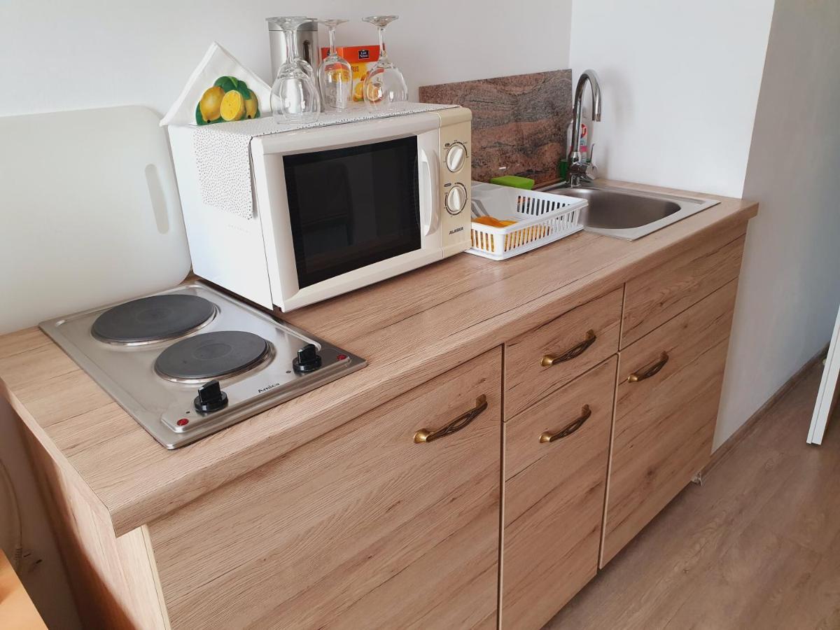 Karmelita Boutique Apartman 쇼프론 외부 사진