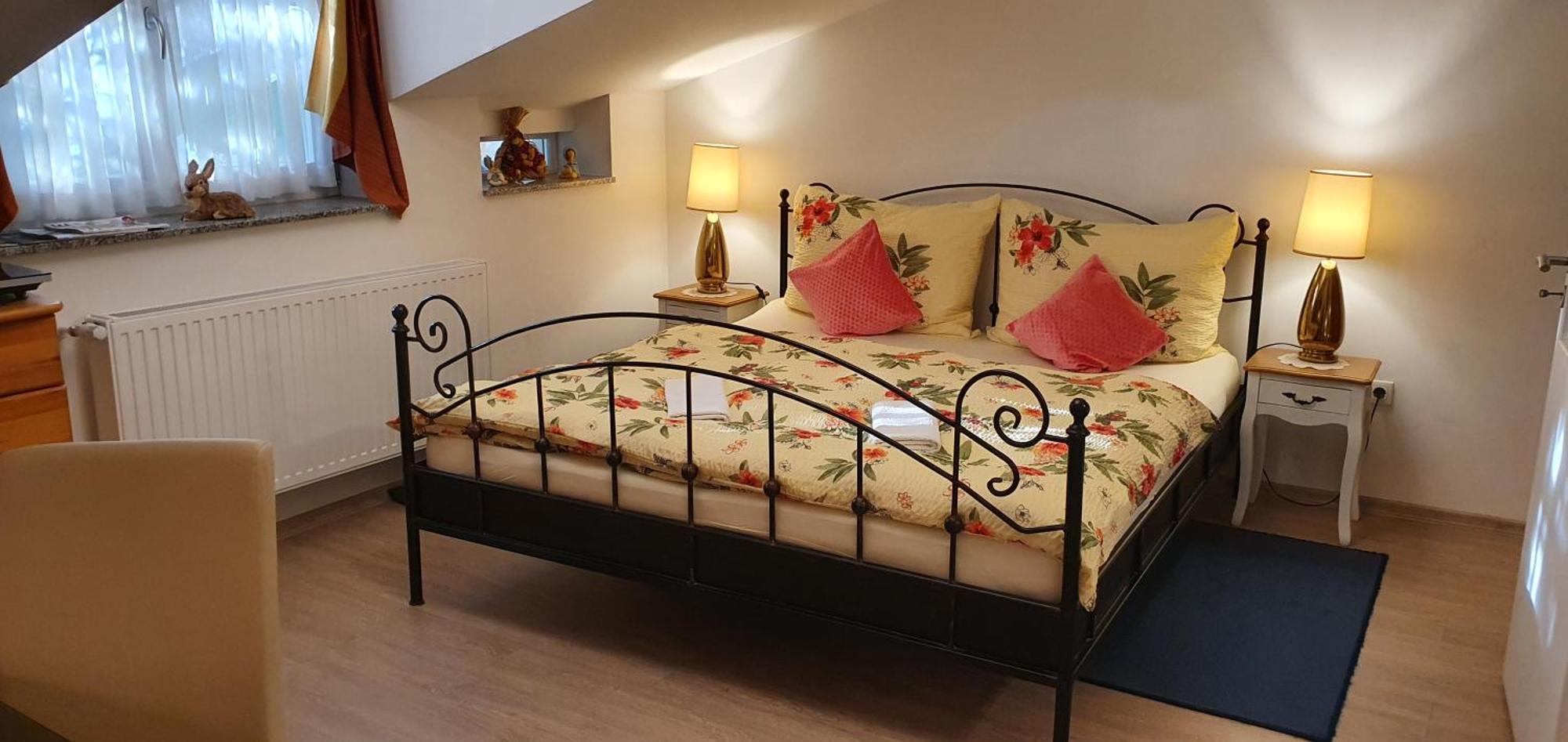 Karmelita Boutique Apartman 쇼프론 객실 사진